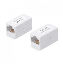 Адаптер проходной RJ45-RJ45 (8P8C) кат.5E неэкранир. WR-CA-8P8C-C5E бел. WRline 505223