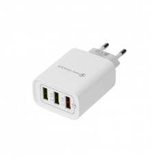 Устройство зарядное сетевое для iPhone/iPad 3 x USB 5В 3А + 1А + 1А бел. Rexant 16-0277